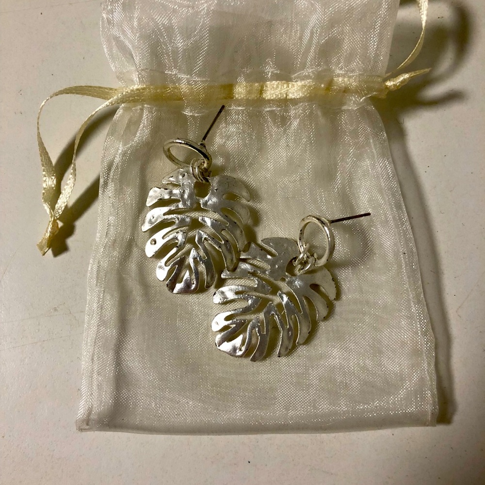 Brand new silver leaf